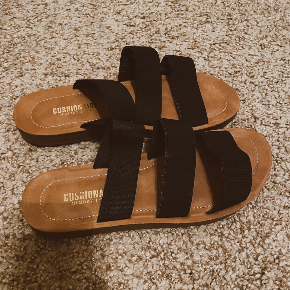 COPY - Cushionaire memory foam sandal black size 8